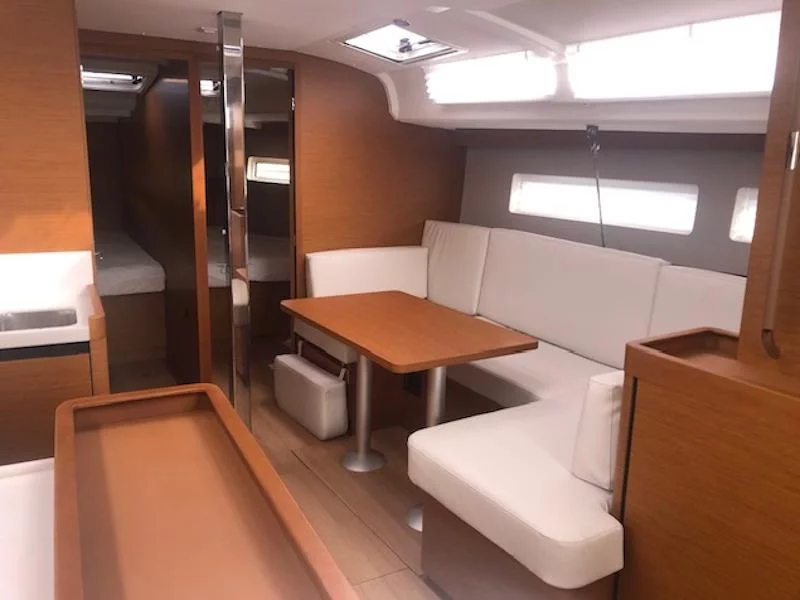 Sun Odyssey 440 (Stardust) Interior image - 3