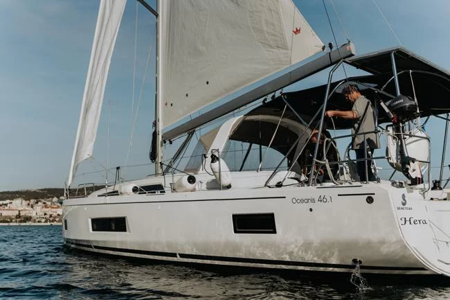 Oceanis 46.1 (HERA)  - 23
