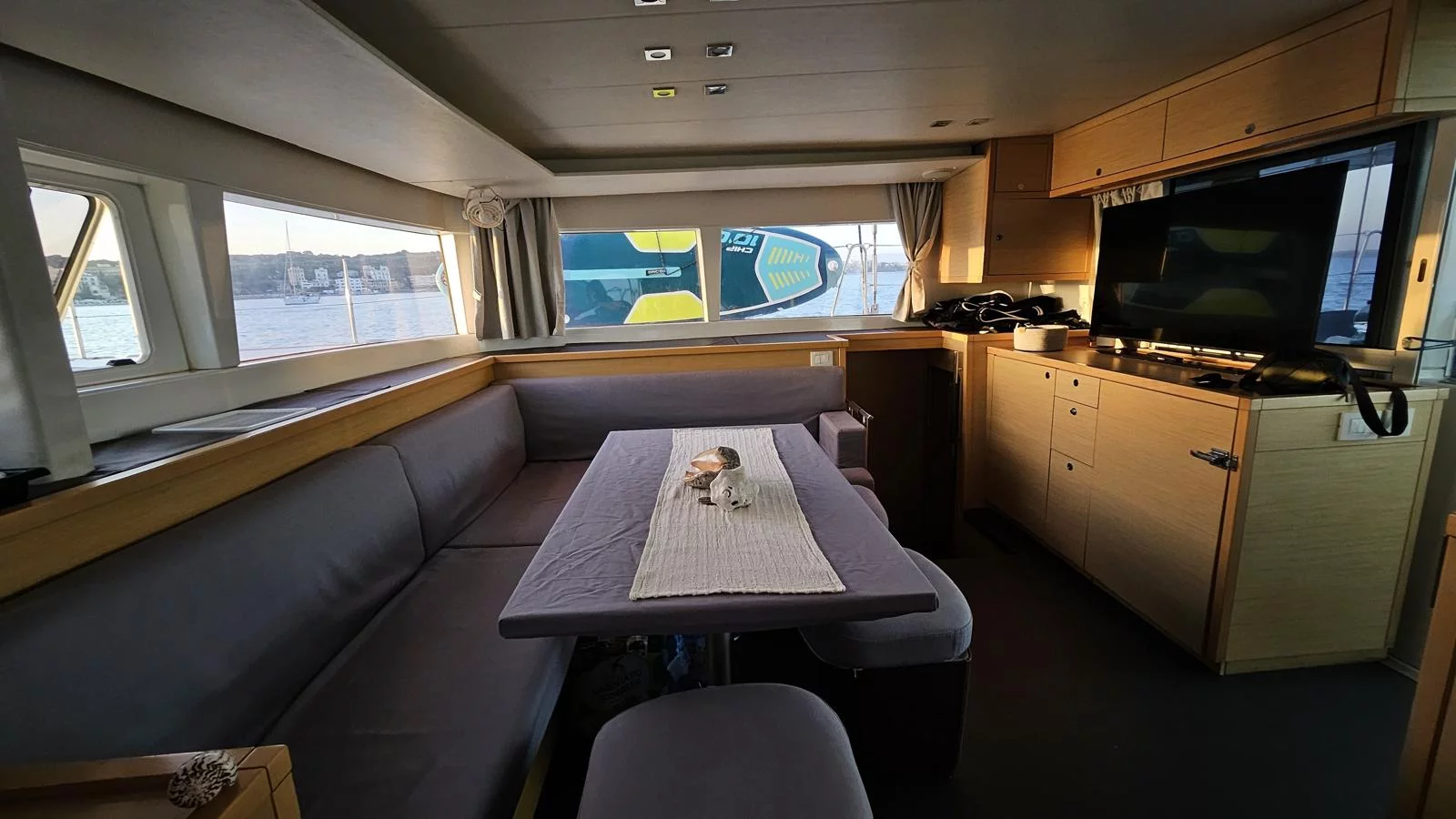 Lagoon 450 Fly (--Watermaker-SolarPanel) (Corona Borealis)  - 4
