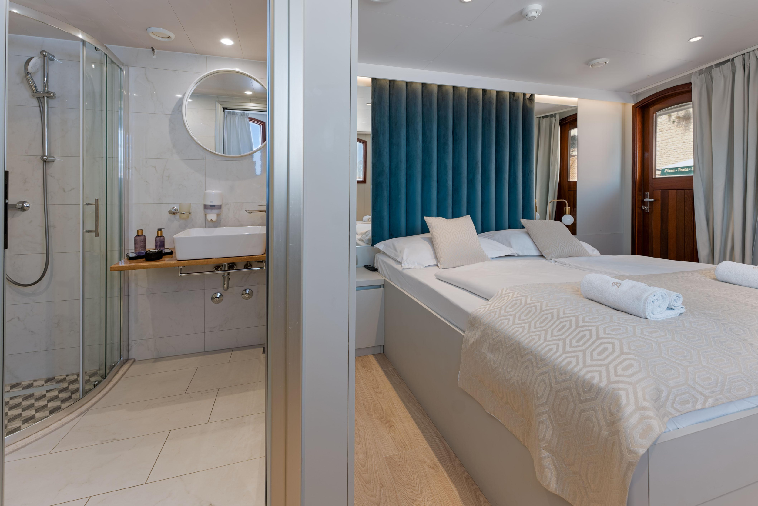 Photo #4 - Motoryacht Belleza (Bellezza) in Split - 21034