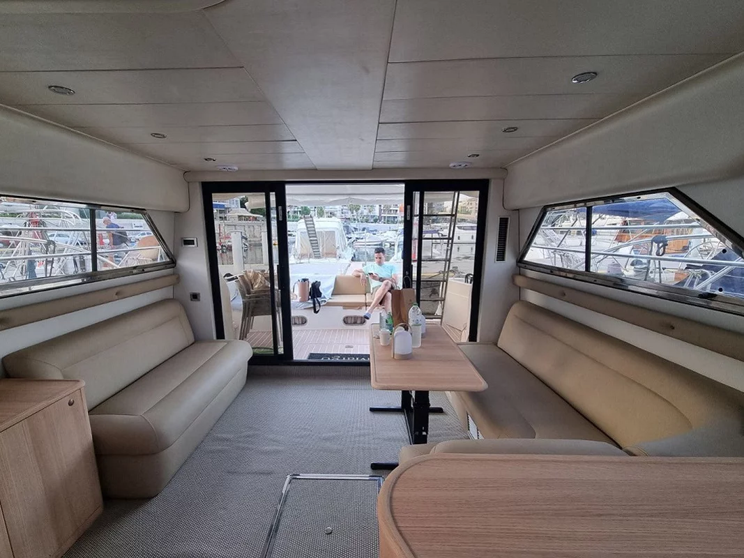 Princess 47 (Margo) Interior image - 7