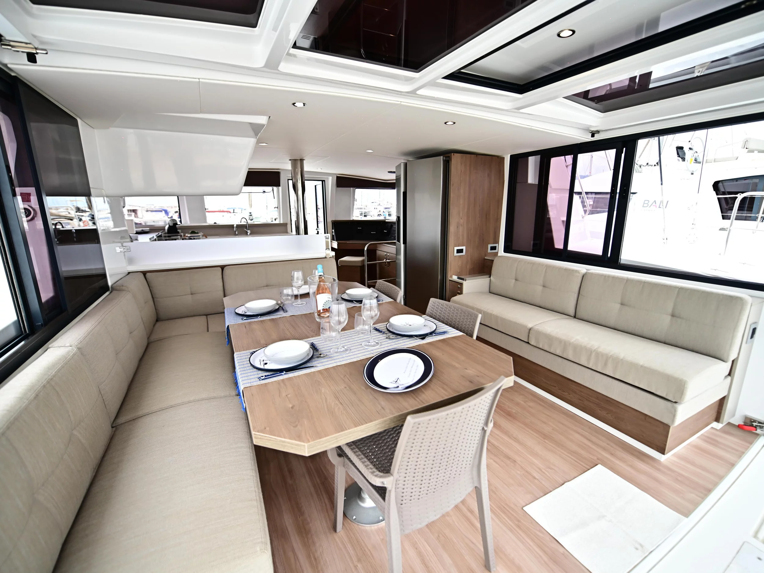 Bali 4.4 (SKYFALL) Interior image - 20