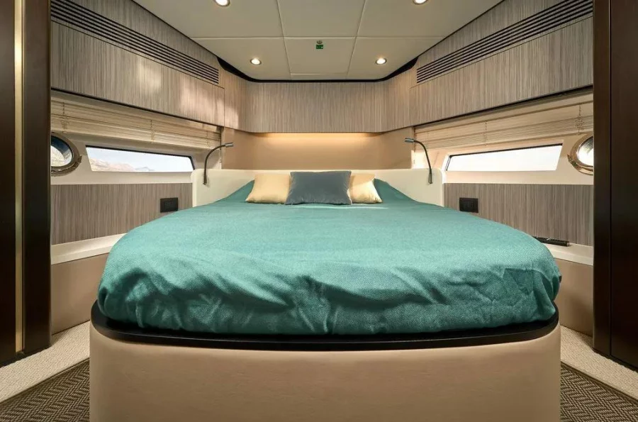 Azimut 55 (Amparito IV)  - 12