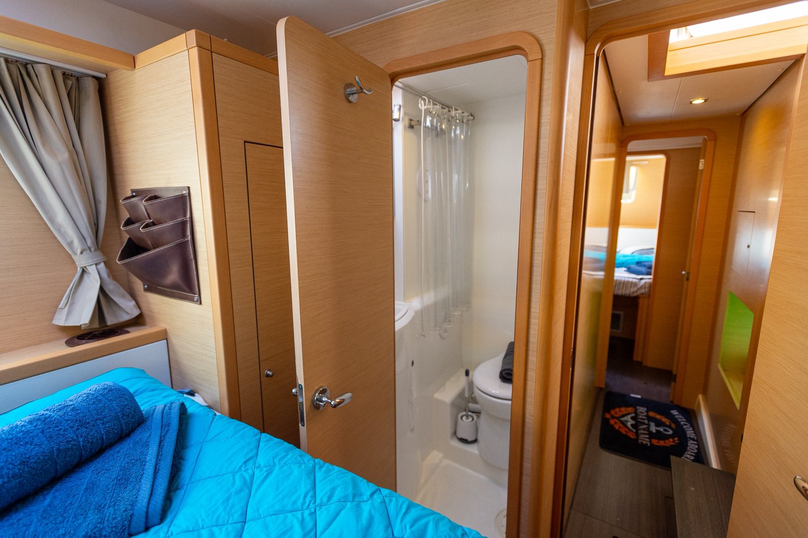 Lagoon 400 S2 — photo 40