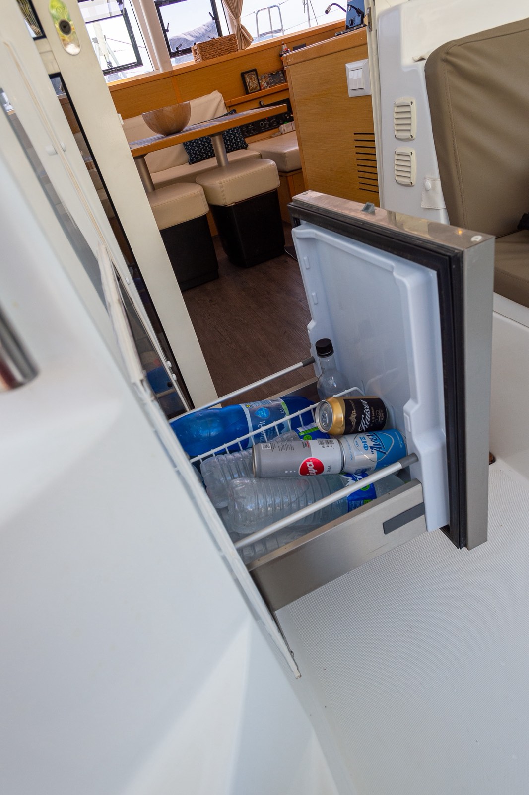 Lagoon 400 S2 — photo 12