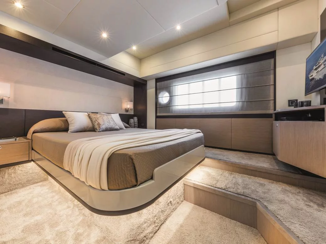 Navetta 48 (AVA)  - 77