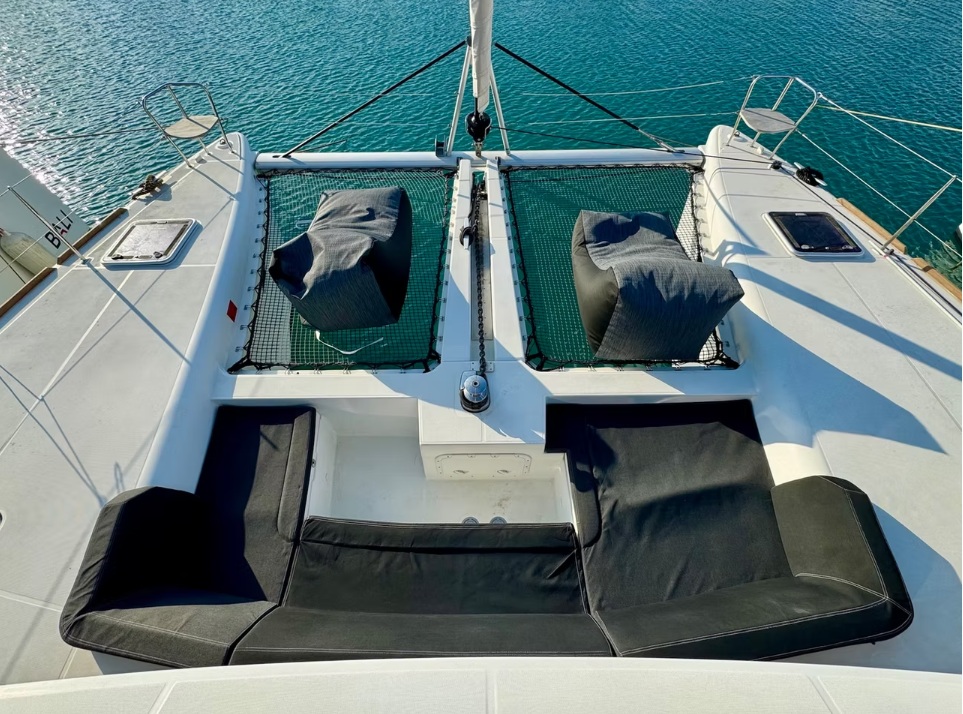 Lagoon 450 Fly — photo 14