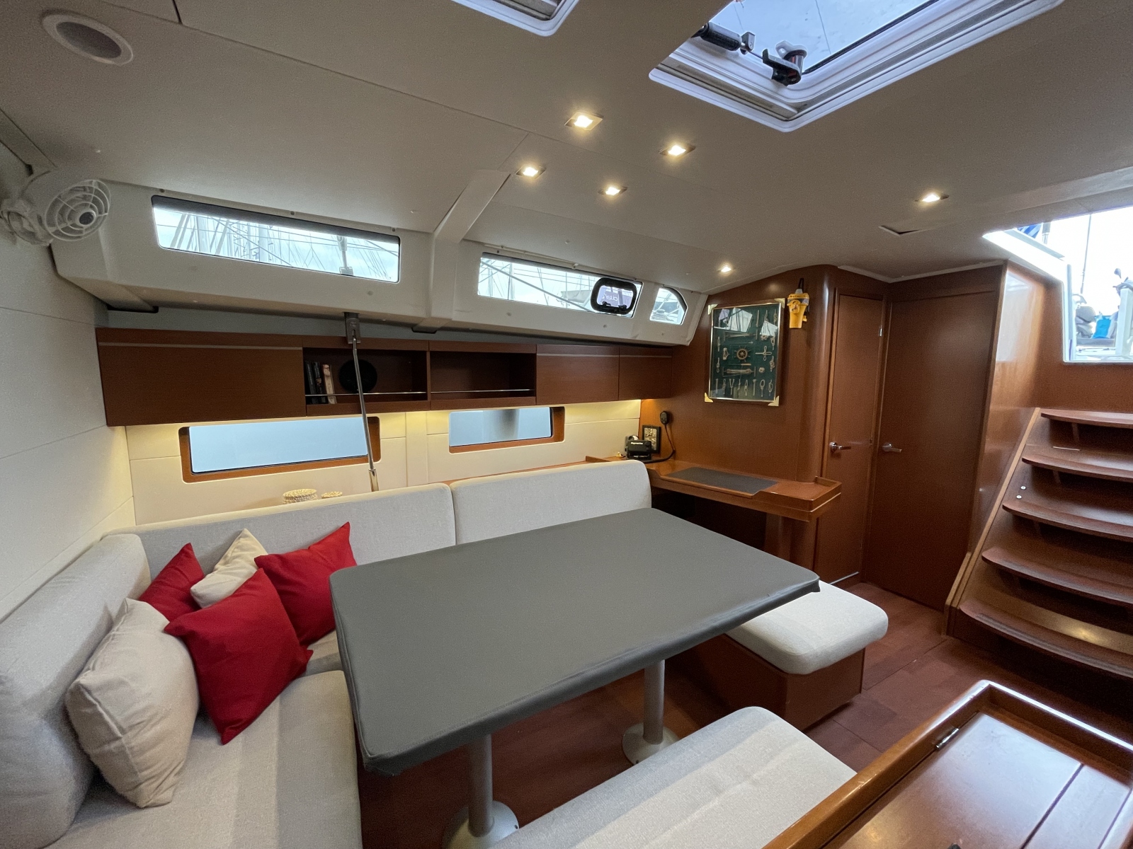 Photo #4 - Oceanis 46.1 (Infinity) in Rhodos - 21352