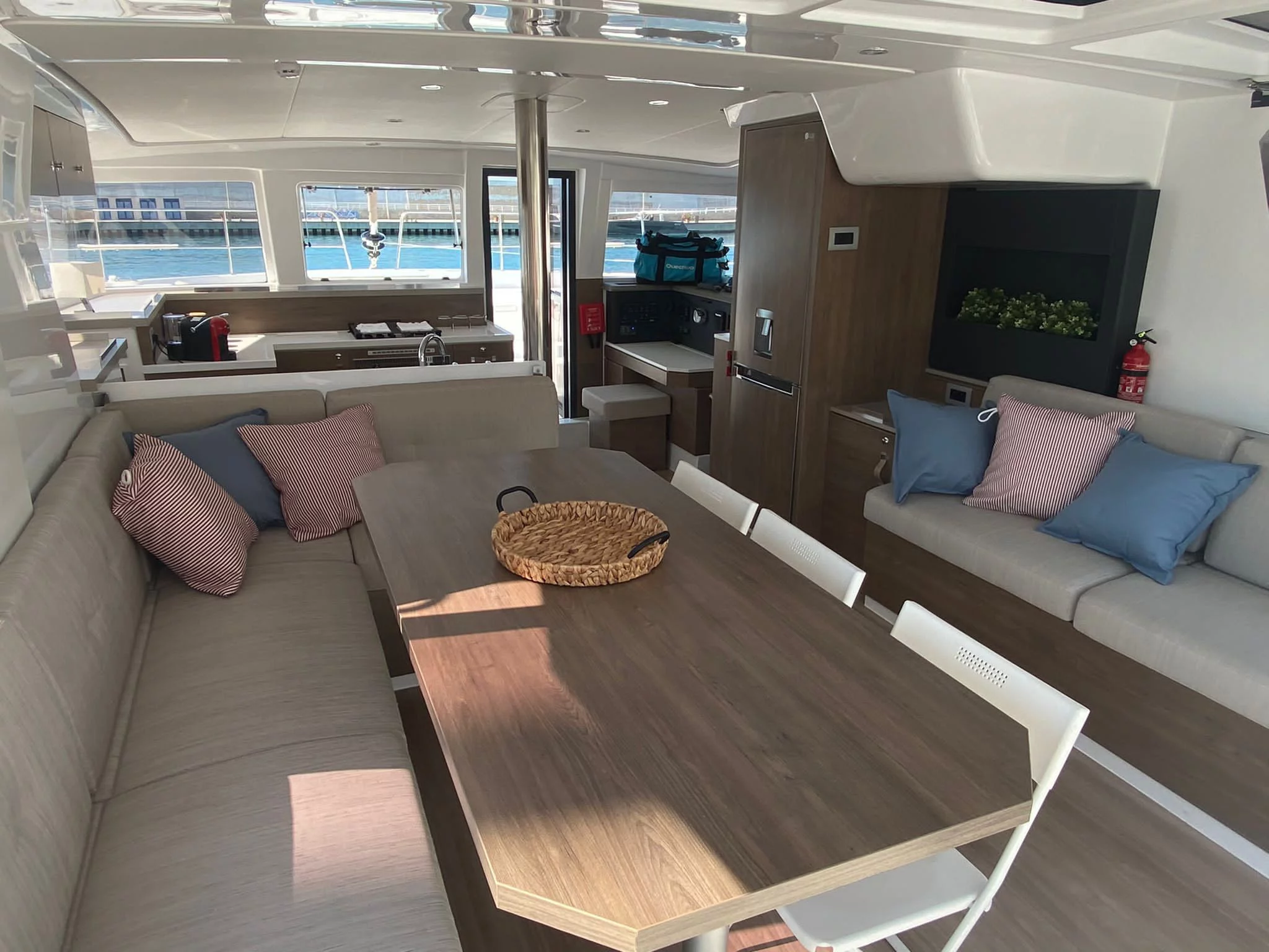 Bali 4.2 (AMare) Interior image - 5