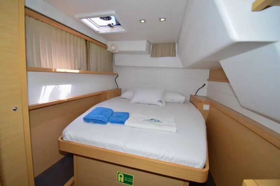 Lagoon 450 (Loryma Sailing)  - 32
