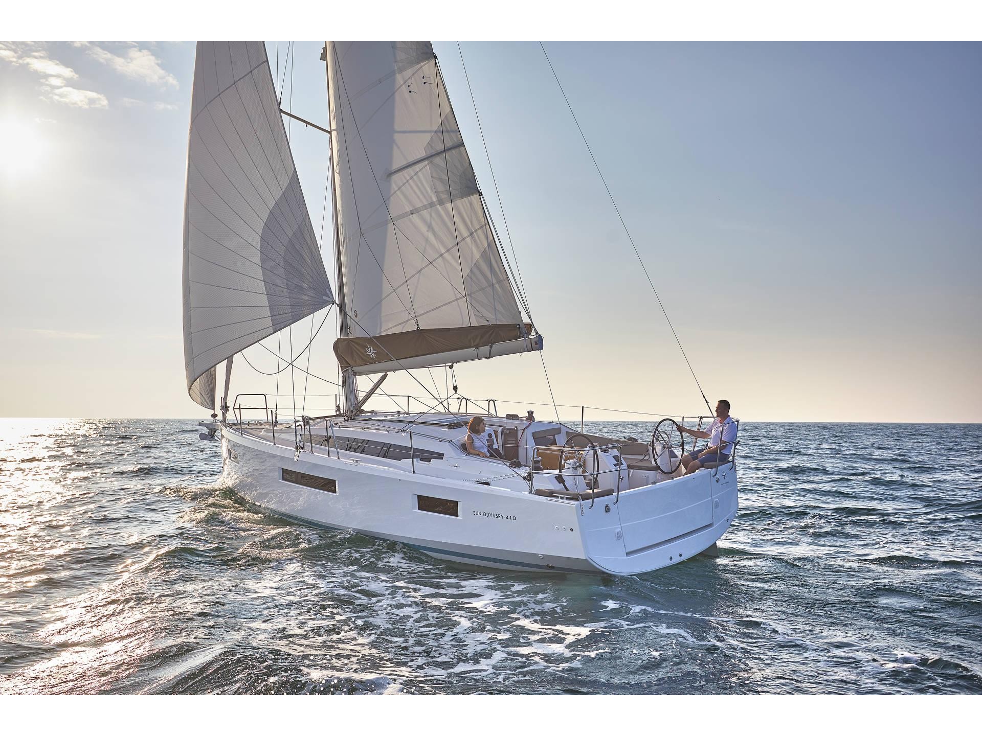 Photo #1 - Sun Odyssey 410 (Sky Lina) in Marmaris - 21222