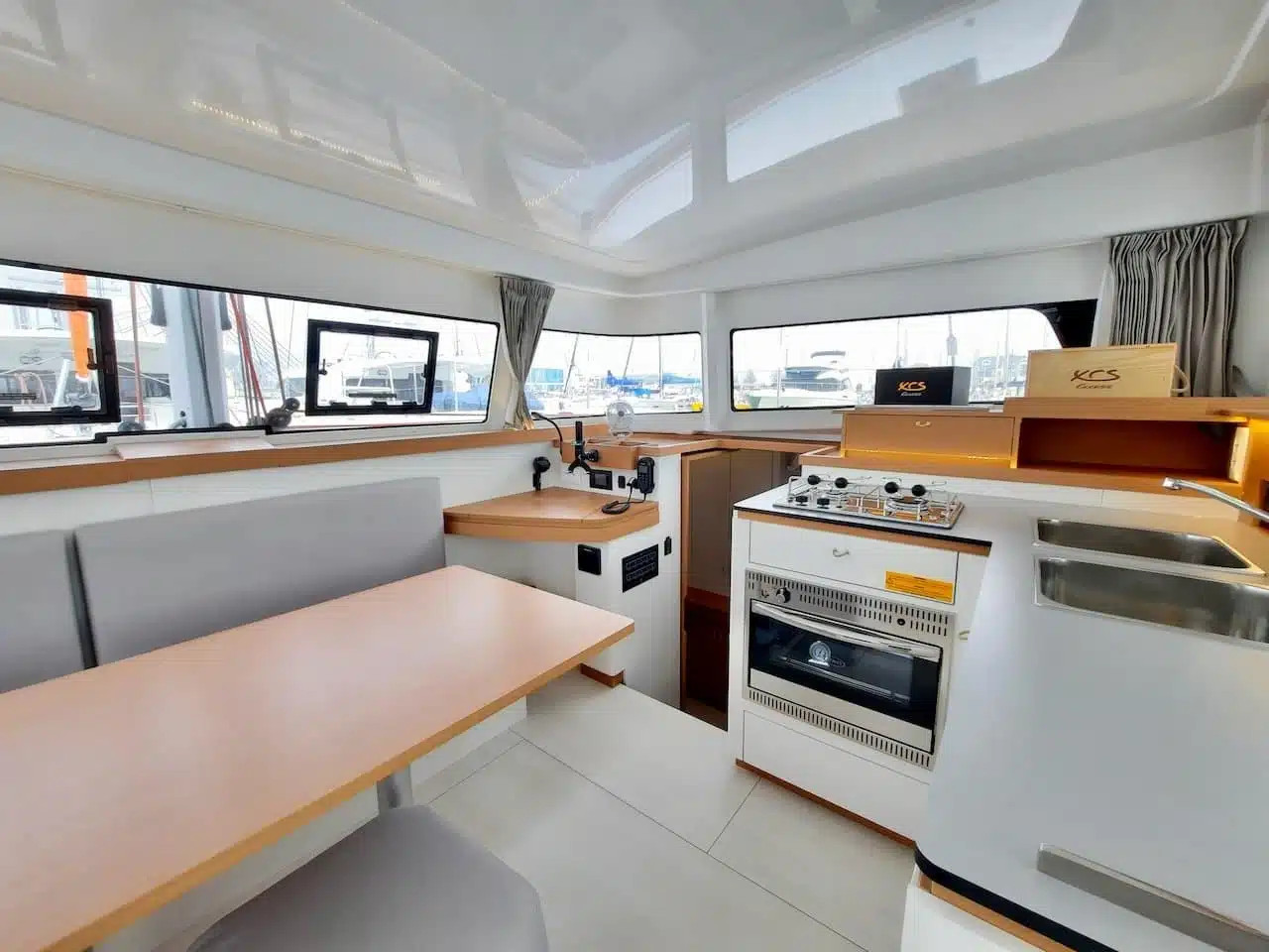 Photo #13 - Excess 11 (Owners Version) (Albatross) in Papeete - 21238