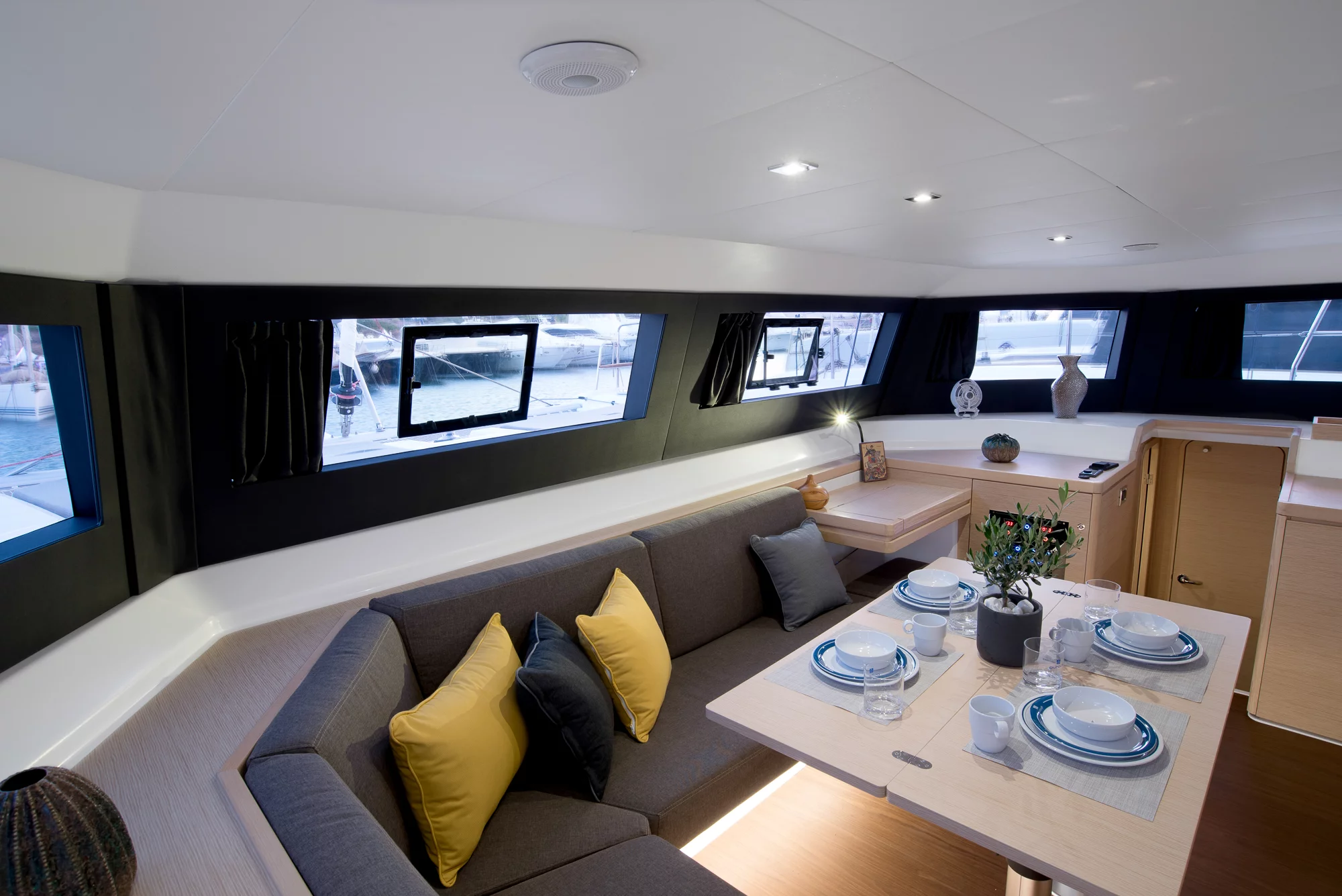 Dufour Catamaran 48 (Orfeas)  - 12