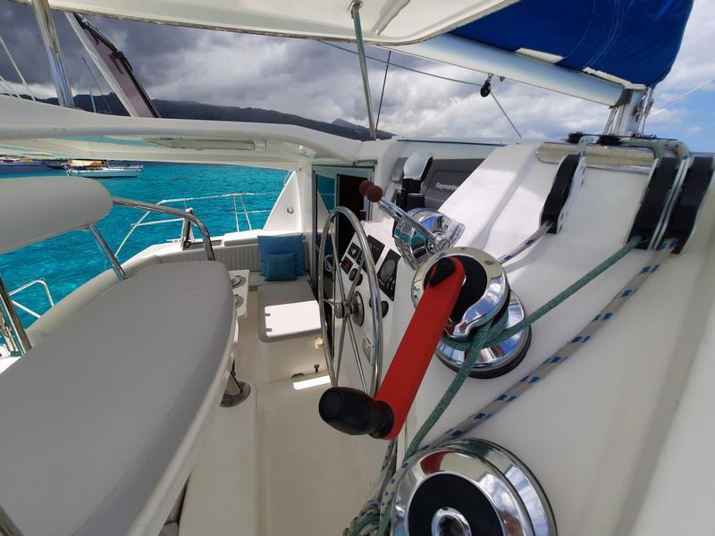 Photo #8 - Leopard 39 (Owners version) (Miri) in Papeete - 21236