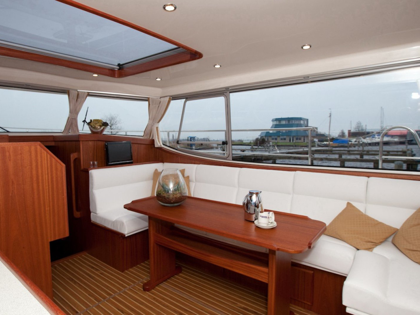 Photo #15 - Brandsma Luna 40 (Neptunus) in Friezenwijk - 21246