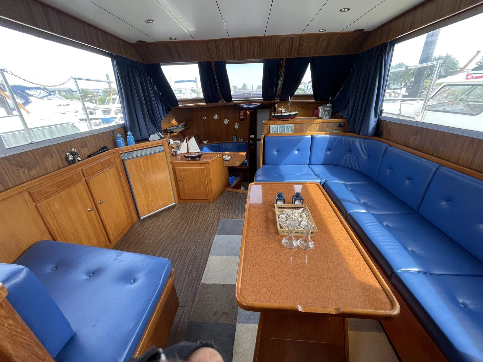 Vri-Jon Contessa 45 (Jupiter) Interior image - 13