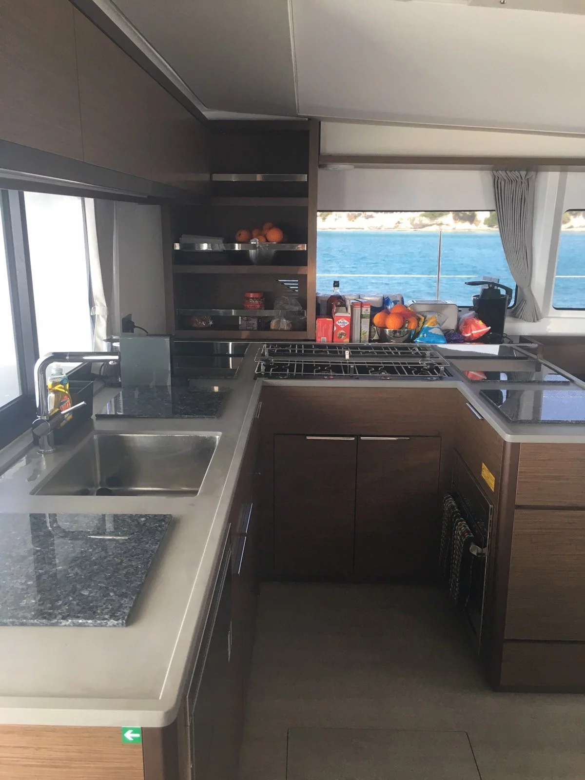 Lagoon 46 (Margeo XVII ( - - - dishwasher))  - 2