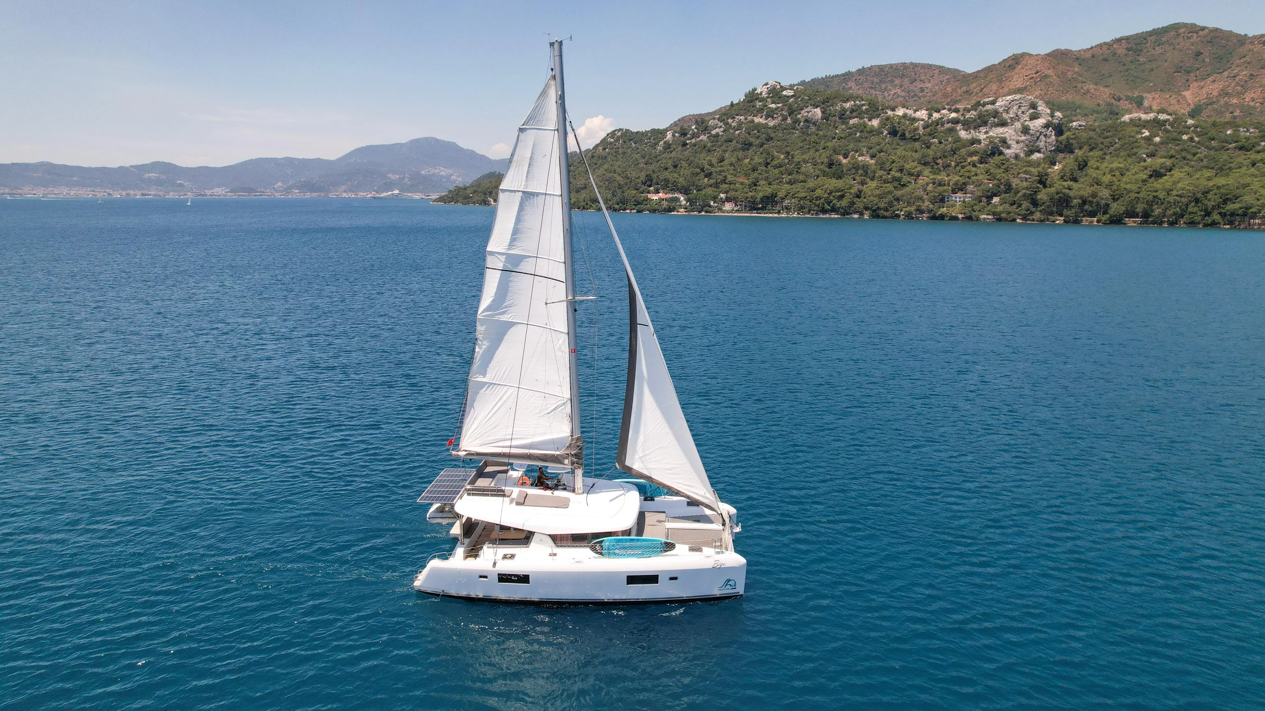 Lagoon 42 (Bige)  - 13