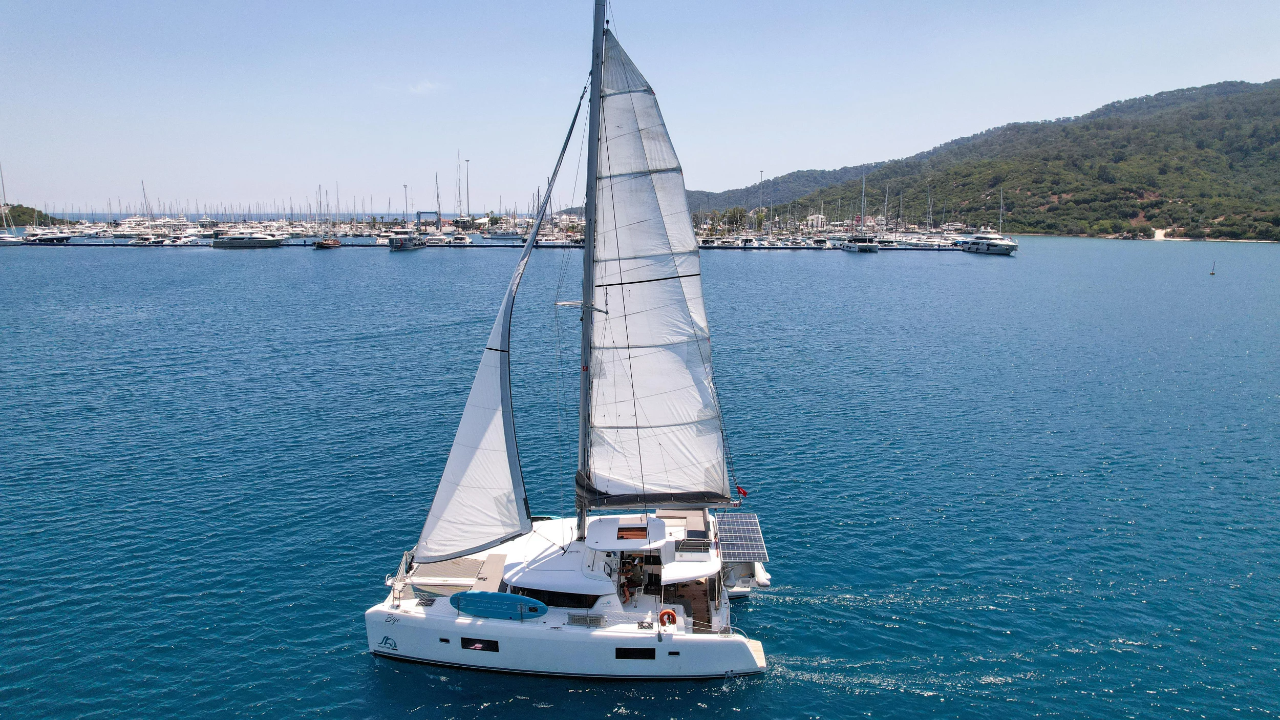 Lagoon 42 (Bige)  - 56