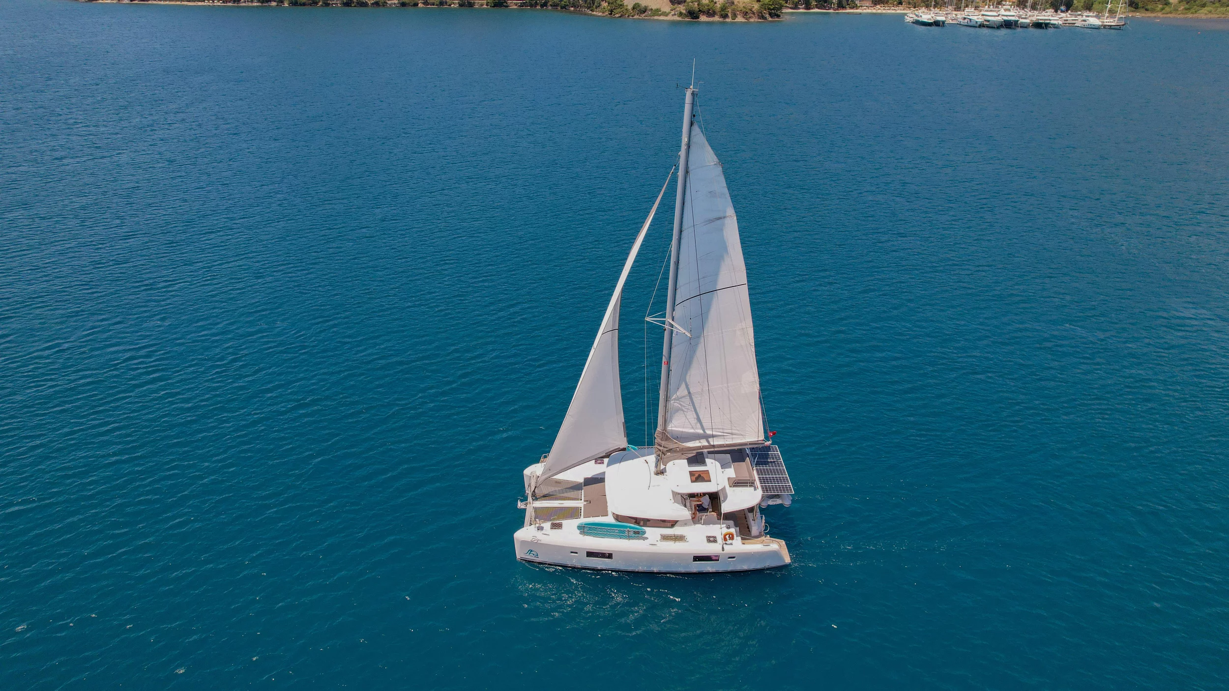 Lagoon 42 (Bige)  - 21