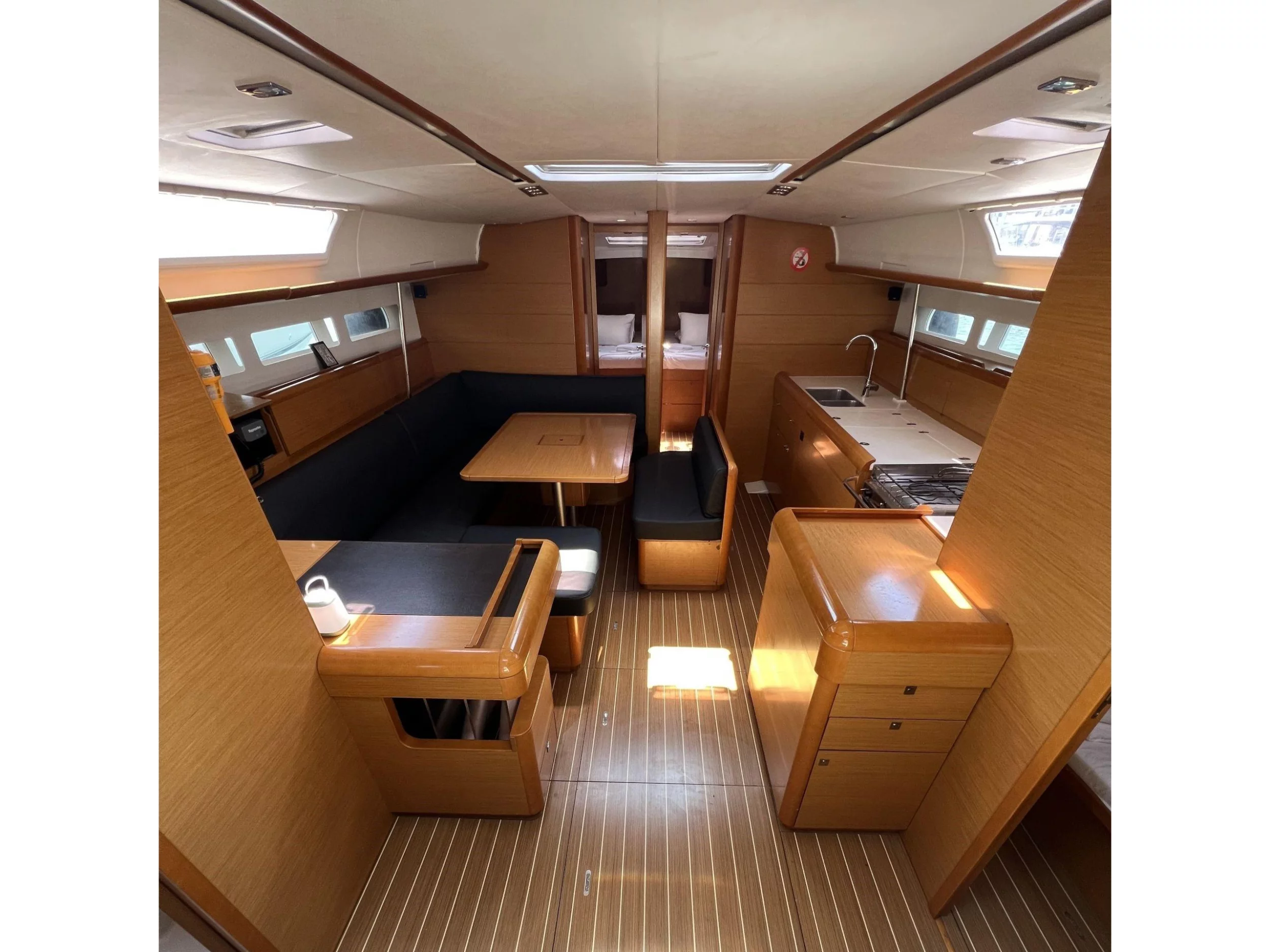 Sun Odyssey 509 (Alessandra) Interior image - 1