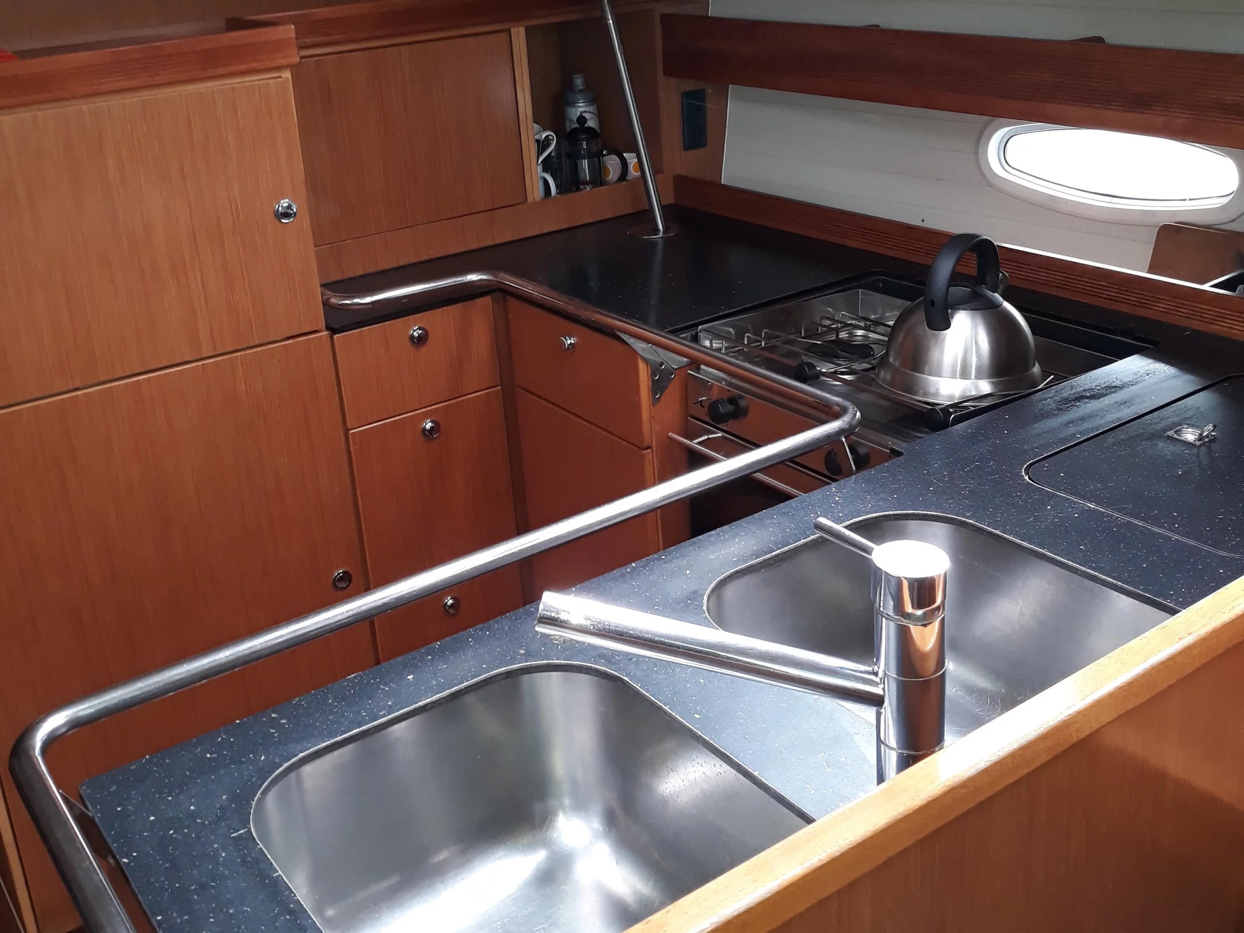 Bavaria 51 Cruiser (Sea You) Interior image - 5