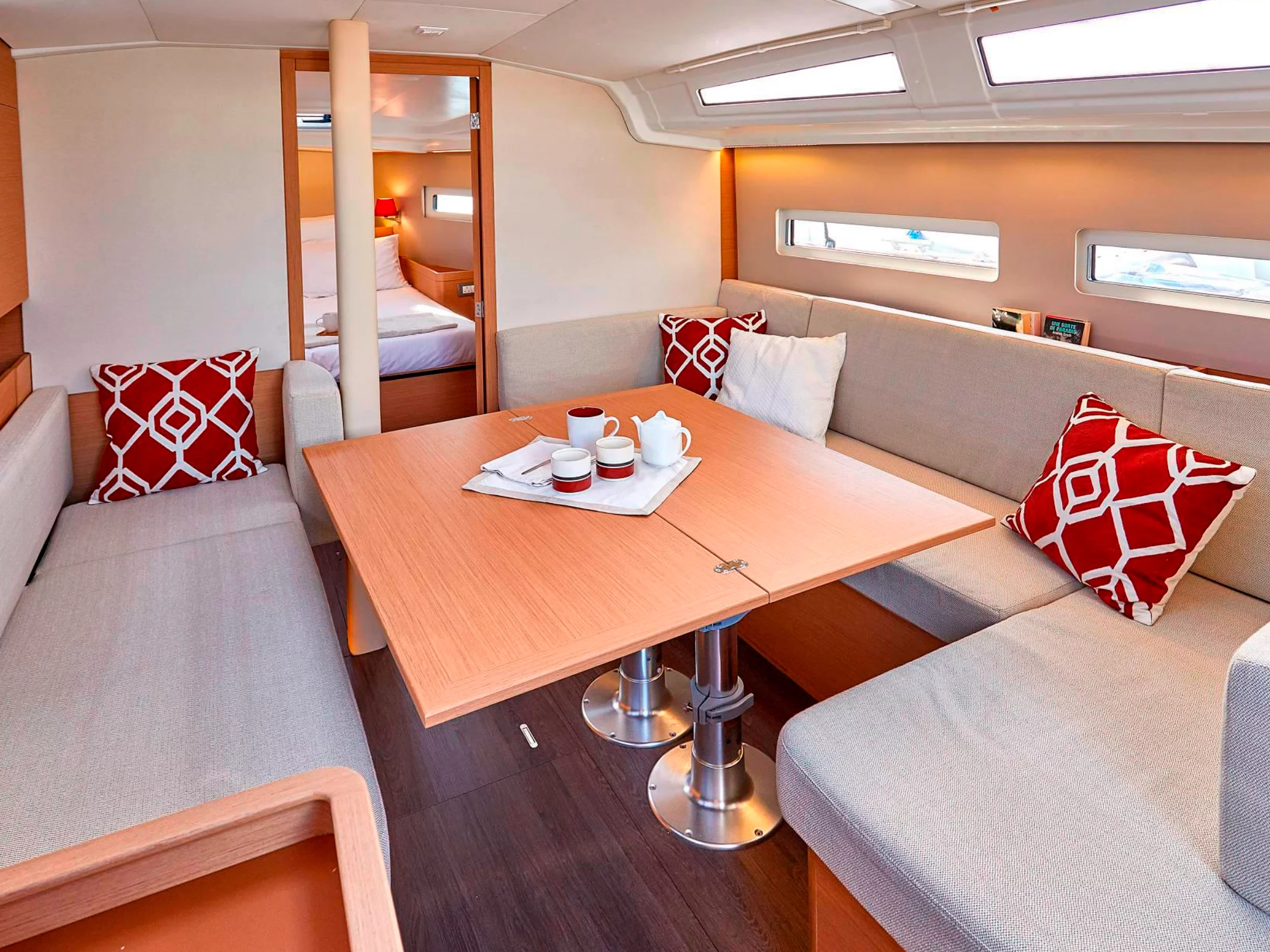 Sun Odyssey 410 (Aloha) Interior image - 5