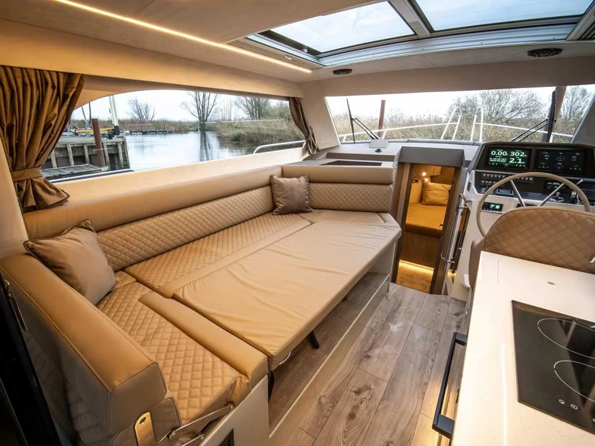 Maxima 37 (Hvar) Interior image - 3
