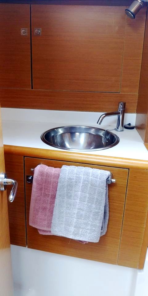 Photo #3 - Sun Odyssey 409 (ARIES) in Baska Voda - 15832