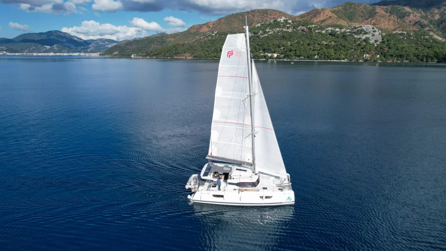 Astréa 42 (Osaya)  - 28