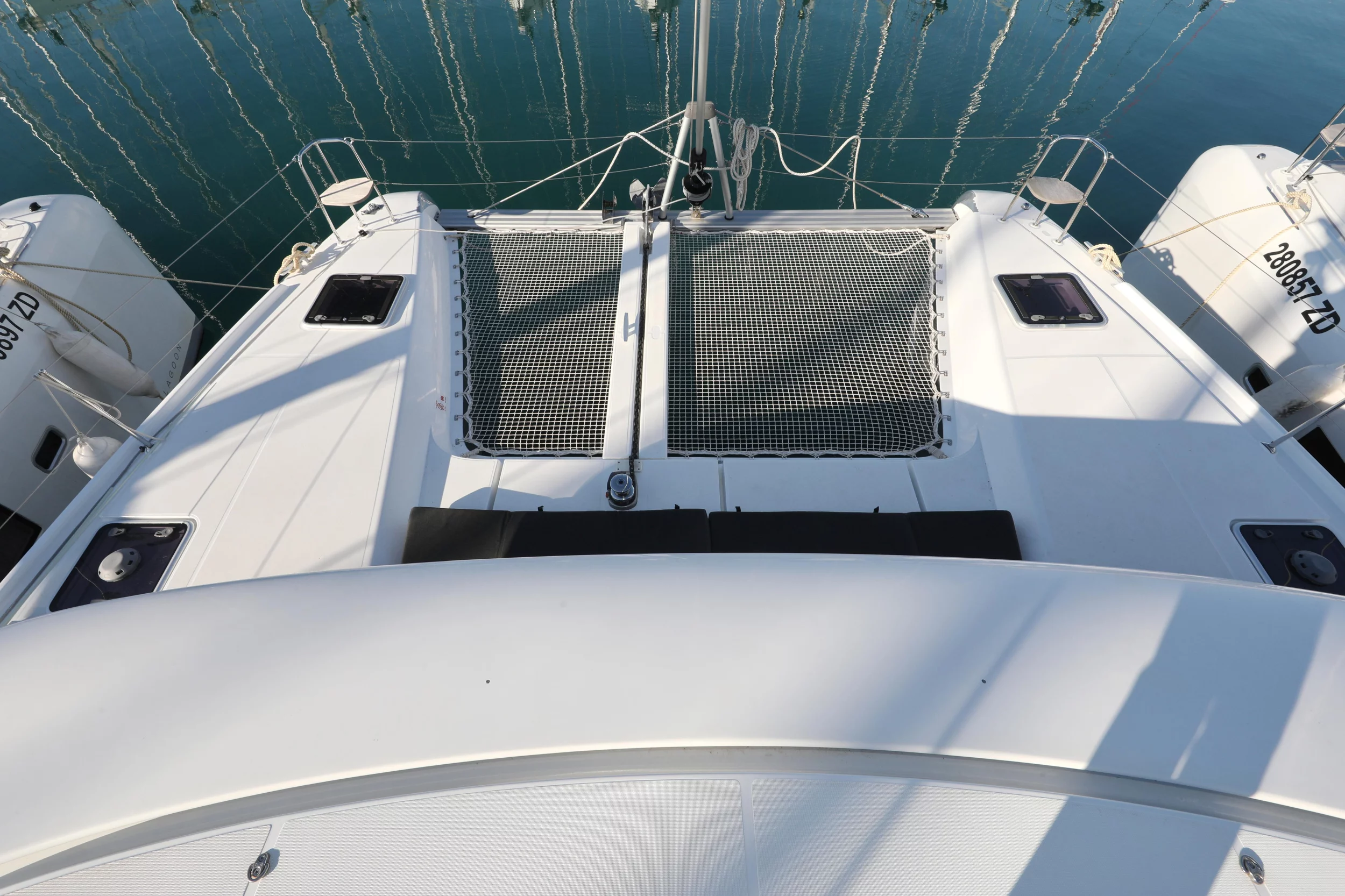 Lagoon 42 (MADRE PERLA)  - 50