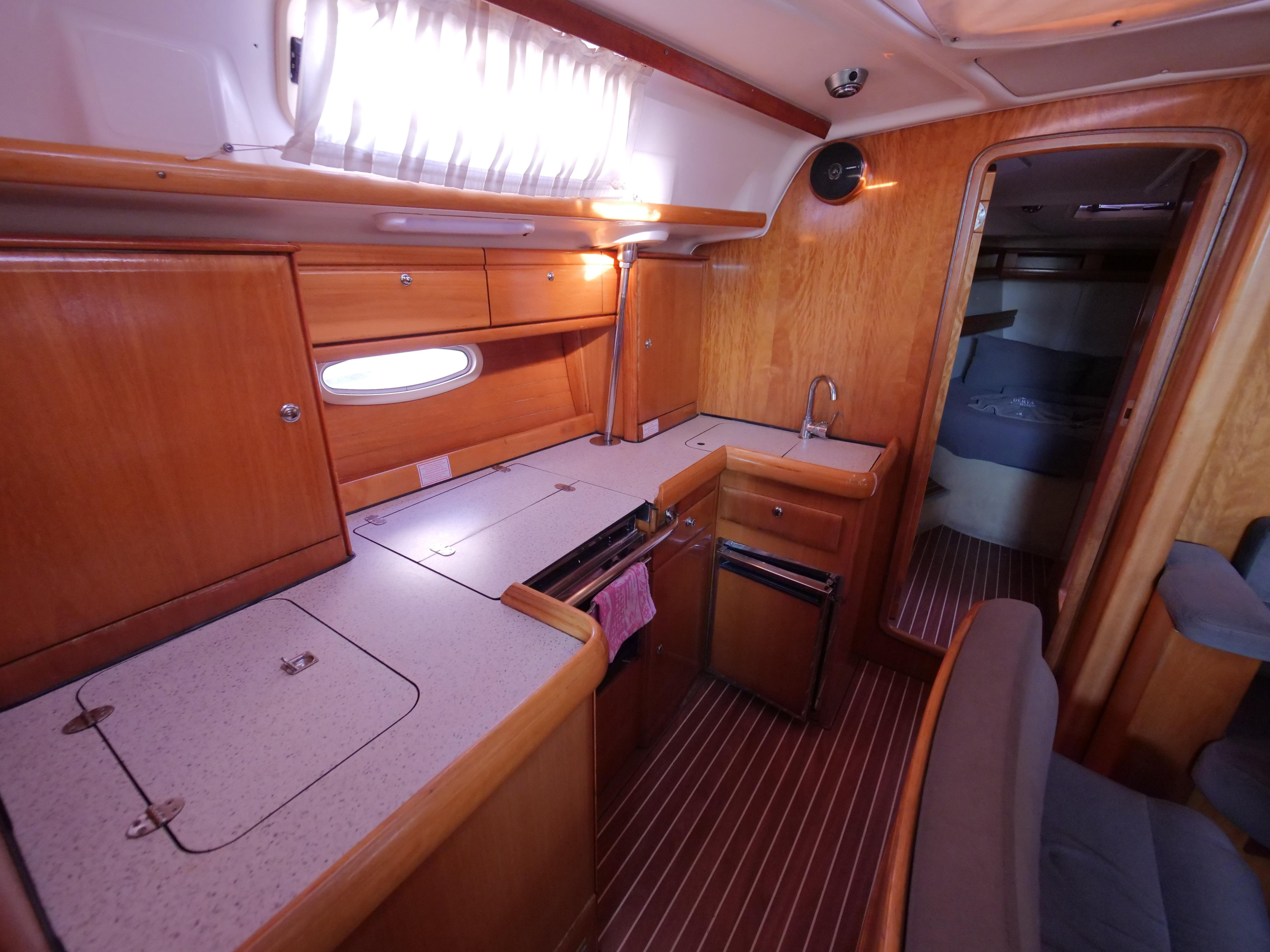 Photo #15 - Bavaria 42 (Andiamo) in Fethiye - 16960