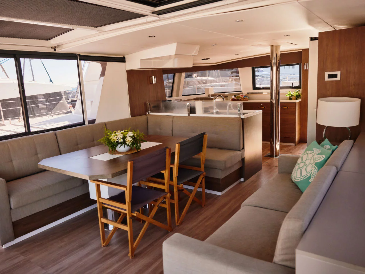 Bali 4.6 (Scorpio) Interior image - 11