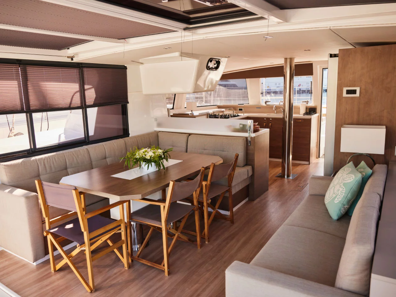 Bali 4.4 (Libra) Interior image - 10