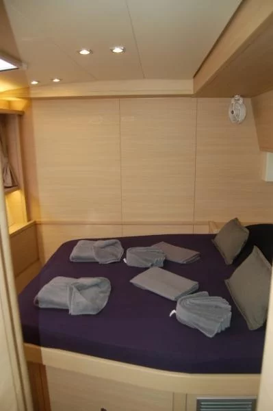Lagoon 620 (Marlena) Double Cabin 5 - 12