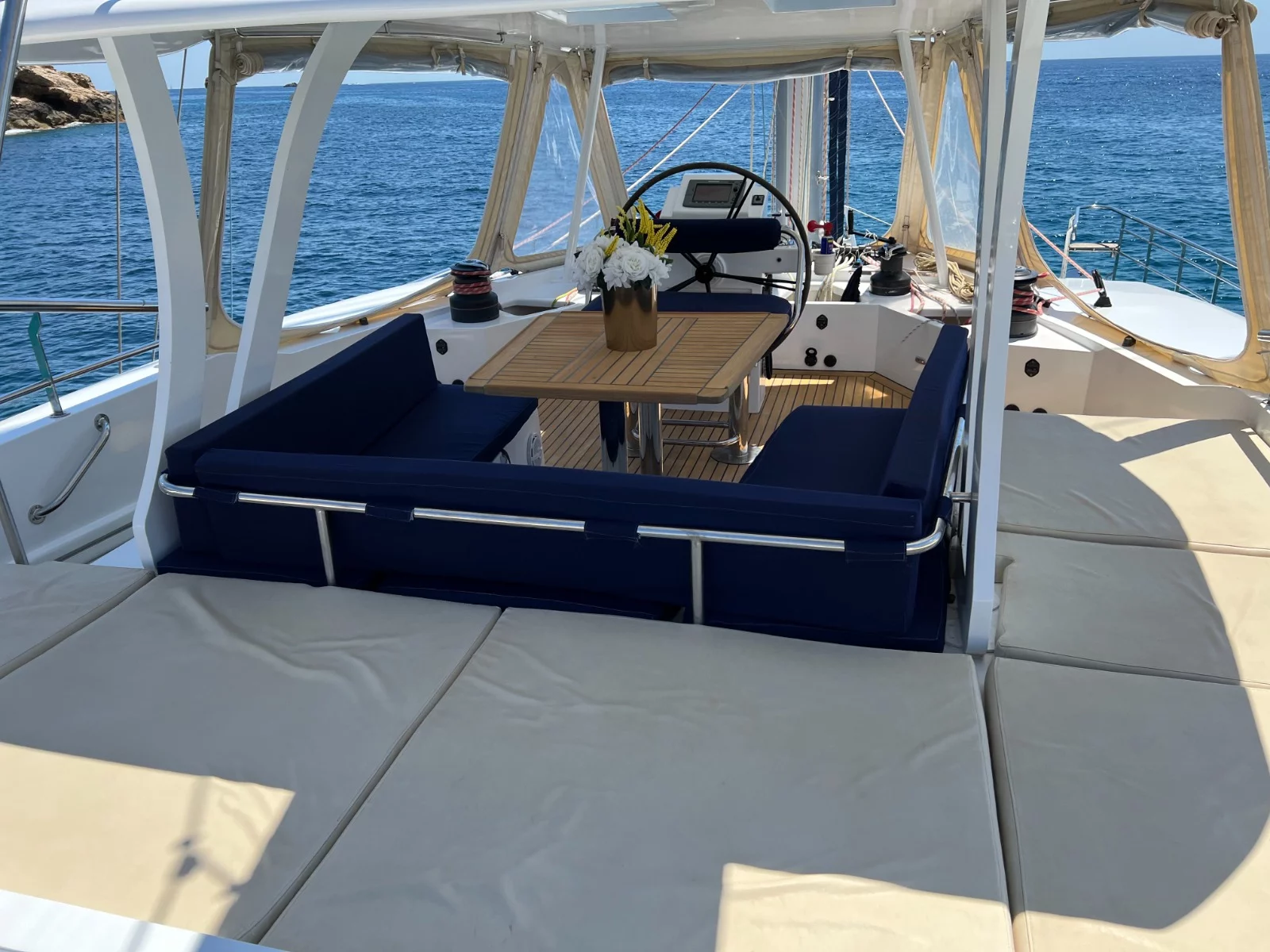 Sunreef 620 (Tekila)  - 8