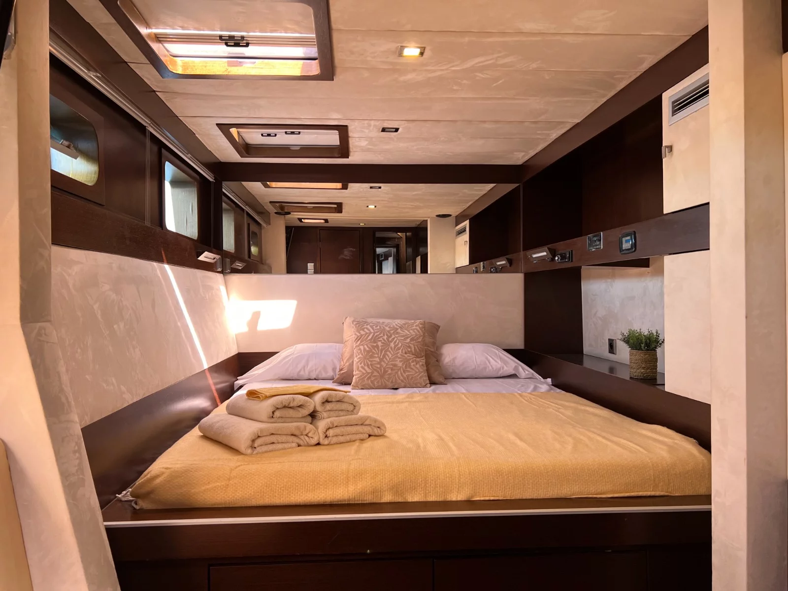 Sunreef 620 (Tekila)  - 31