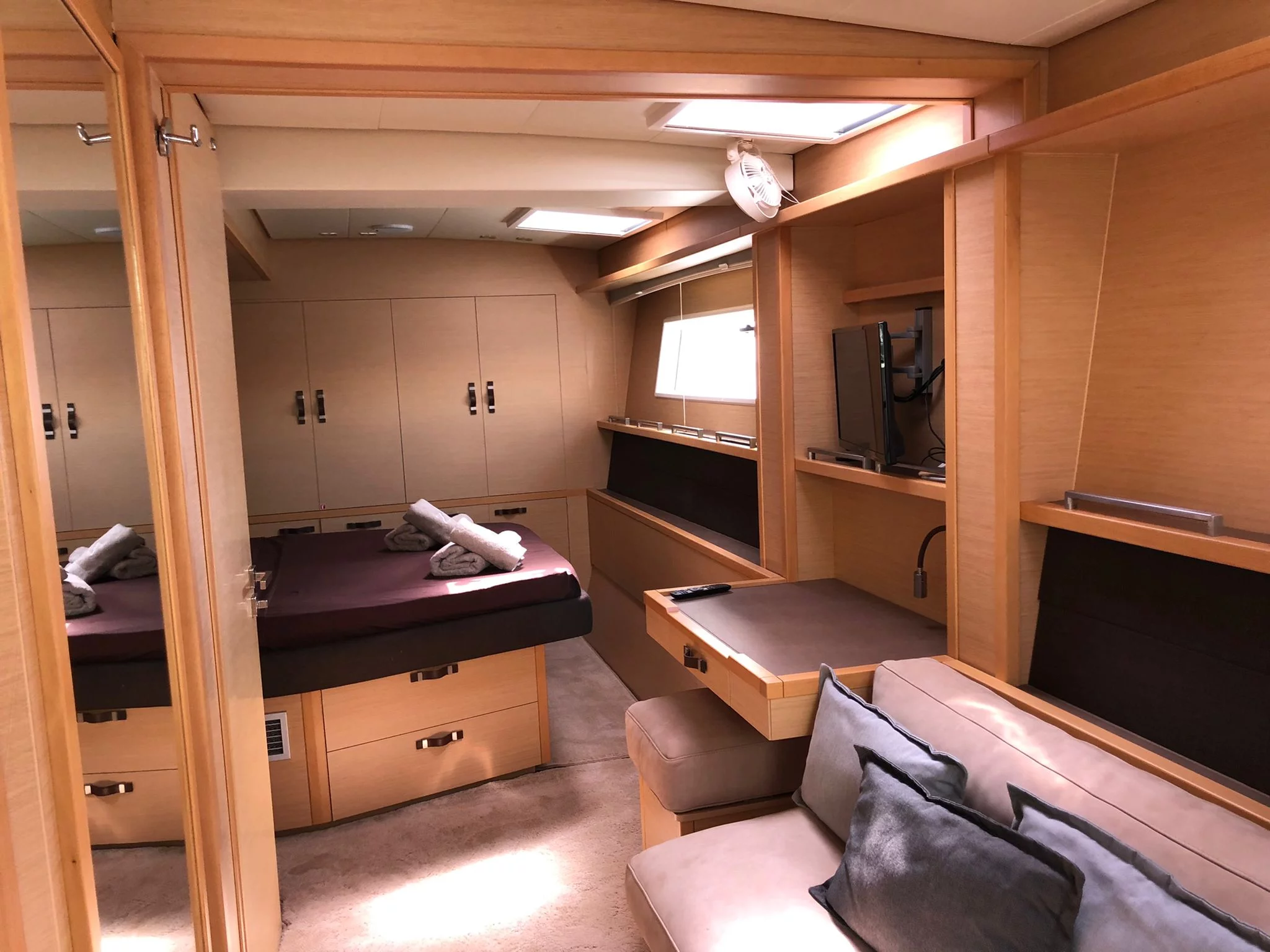 Lagoon 620 (ZS)  - 28