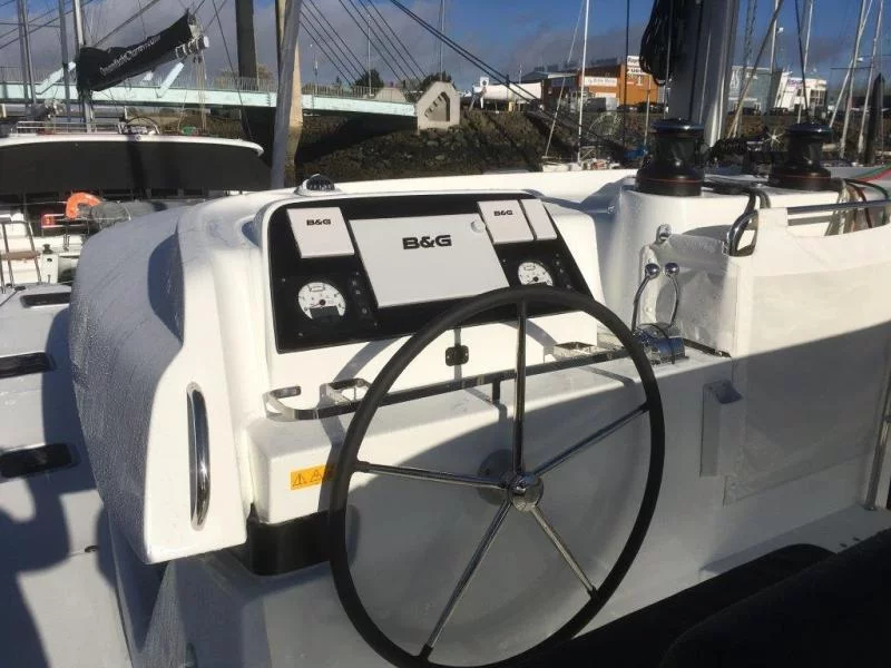 Lagoon 42 (Martine) Helmstation 2 - 2