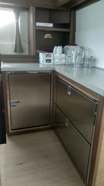 Lagoon 50 (Ocean) Kitchen - 13