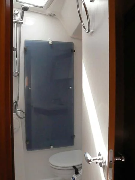 Oceanis 54 (Selene) Bath / toilet - 12