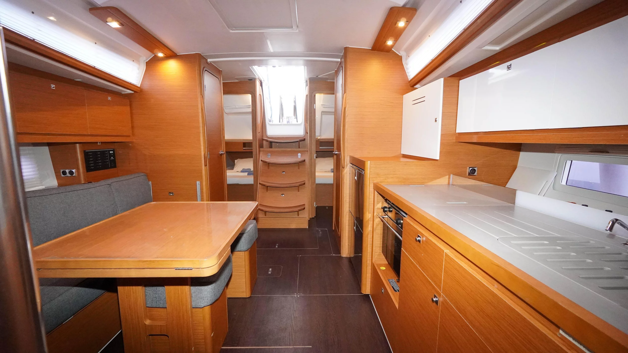 Dufour 390 (Lady D)  - 31