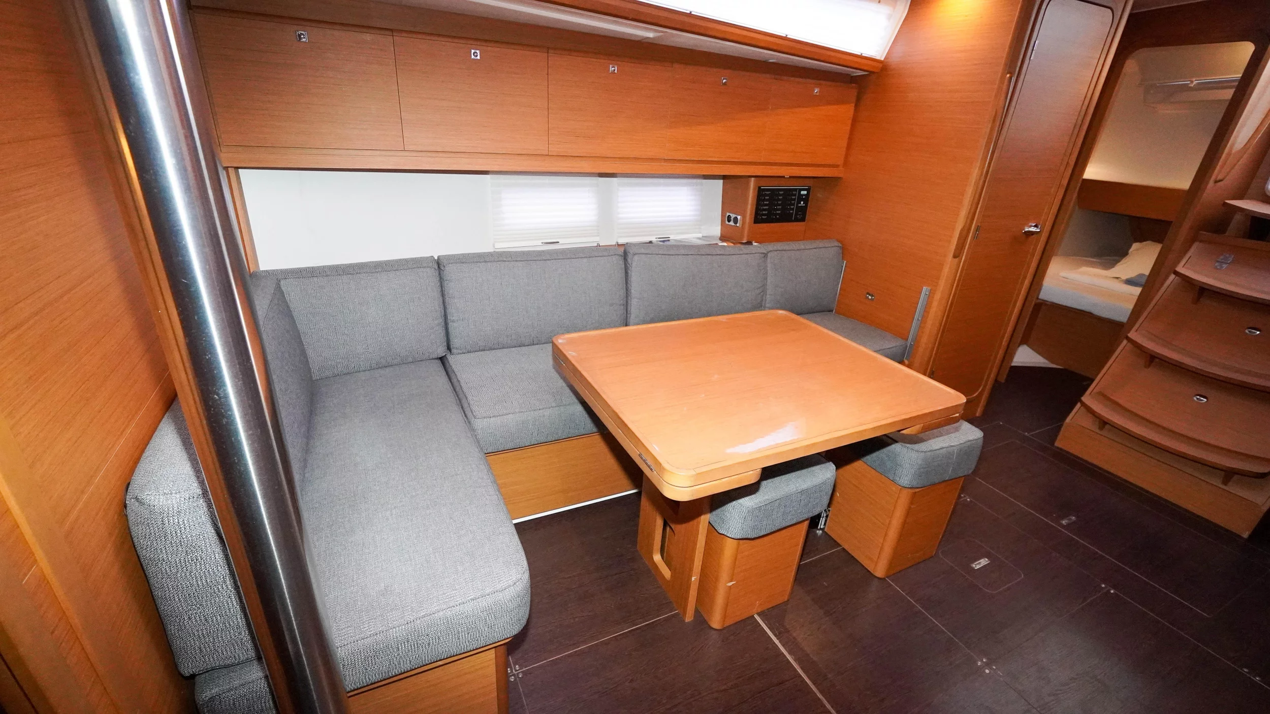 Dufour 390 (Lady D)  - 17