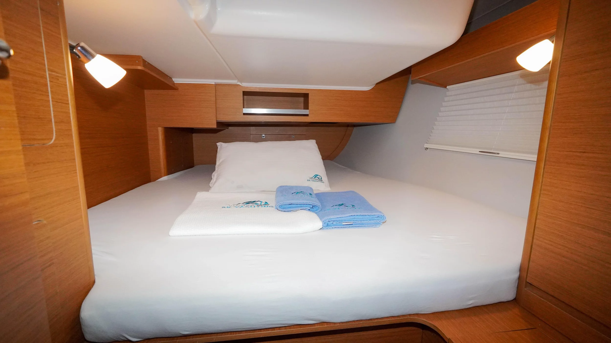 Dufour 390 (Lady D)  - 30