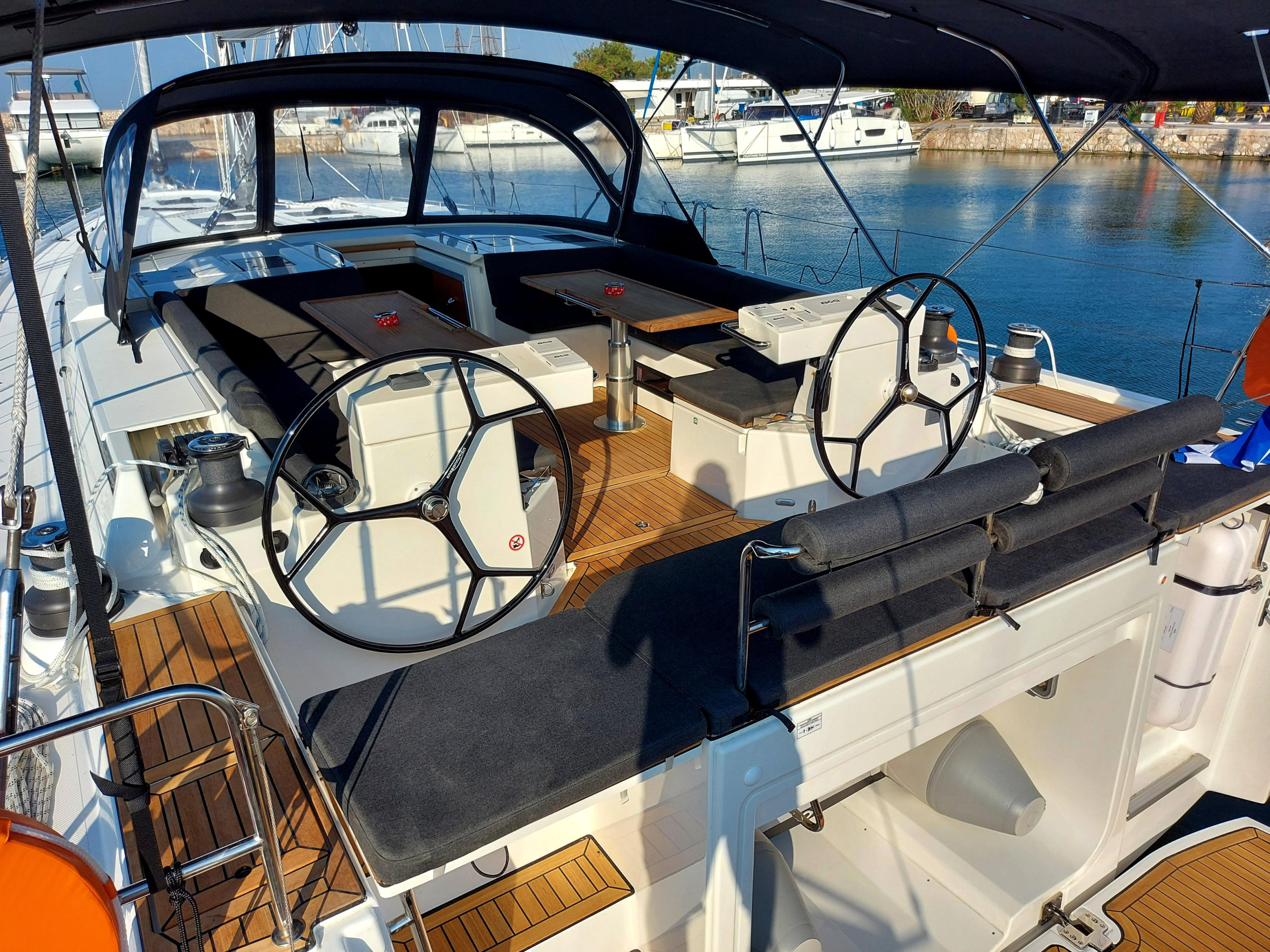 Photo #7 - Bavaria C57 (Promitheas) in Atene - 23258
