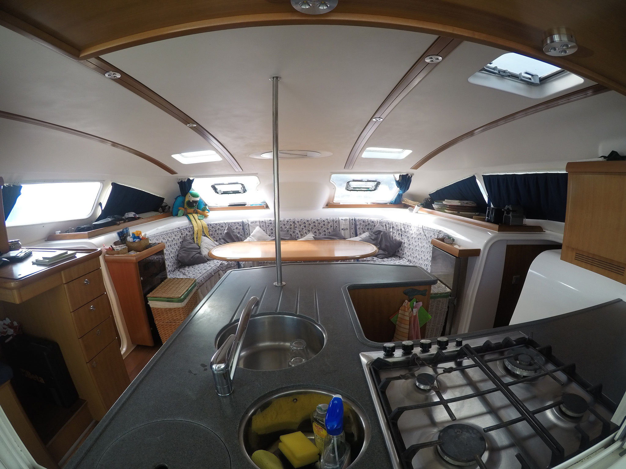 Photo #3 - Nautitech 47 (Alcade) in Raiatea - 21330