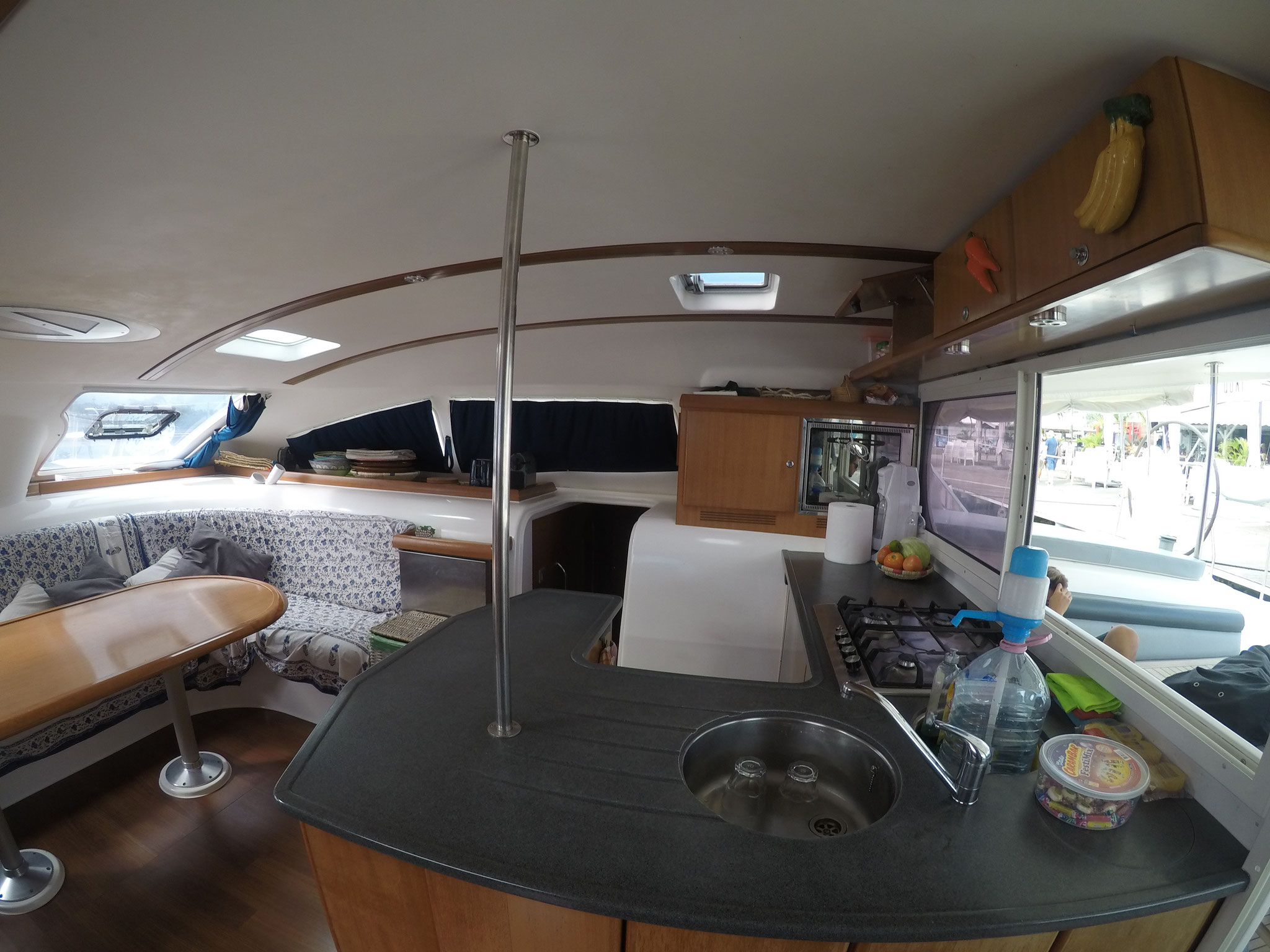 Photo #4 - Nautitech 47 (Alcade) in Raiatea - 21330