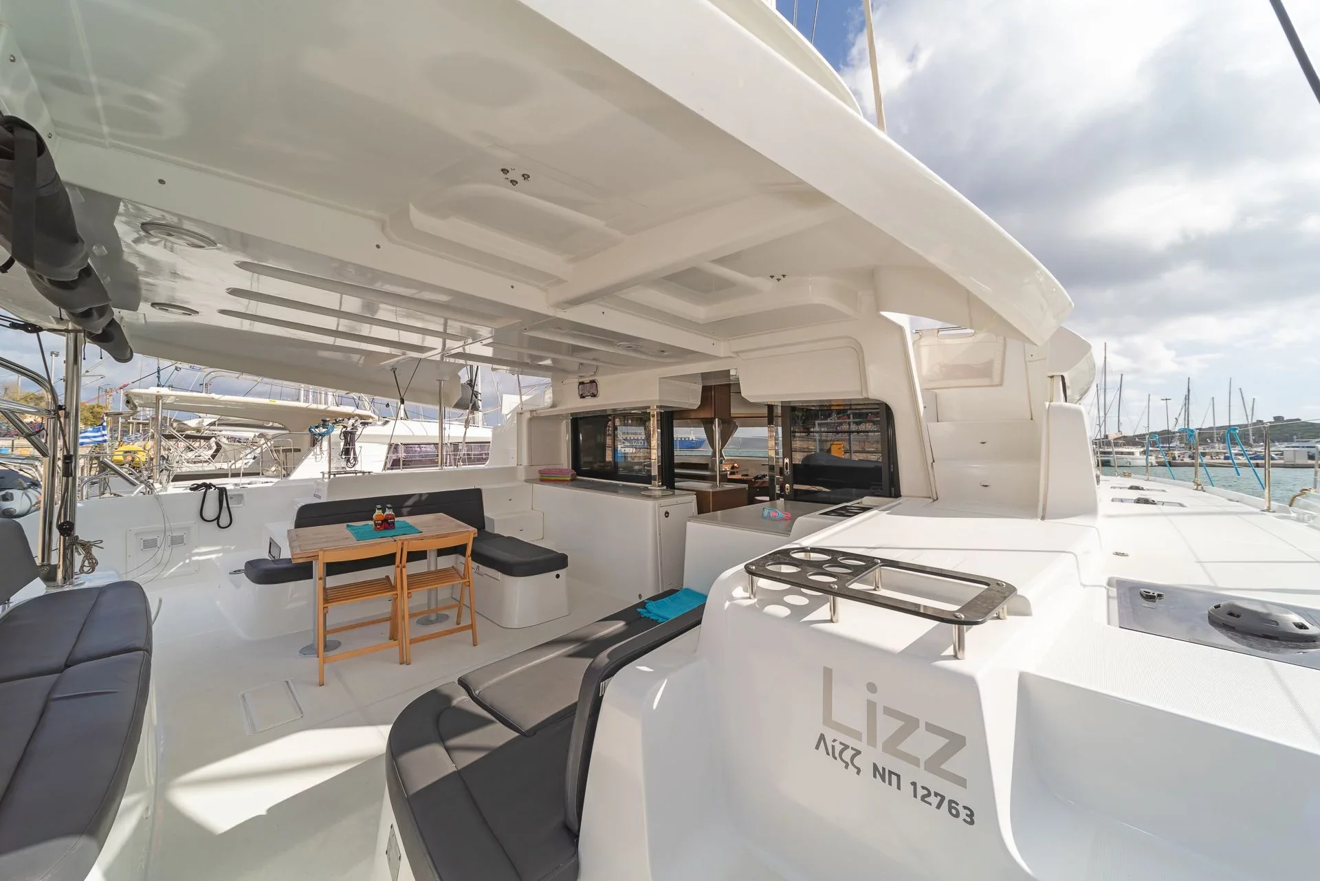 Lagoon 46 (Lizz)  - 9