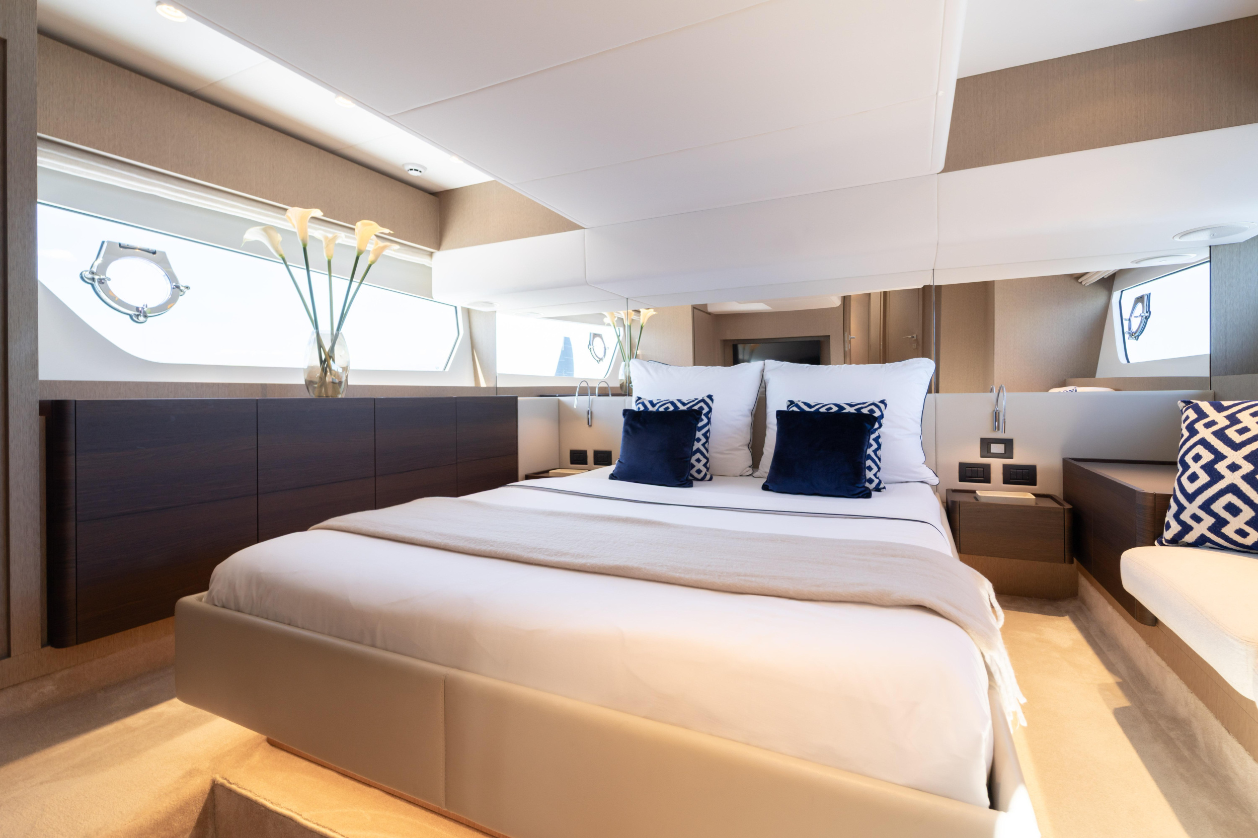 Ferretti 500 Fly — photo 30