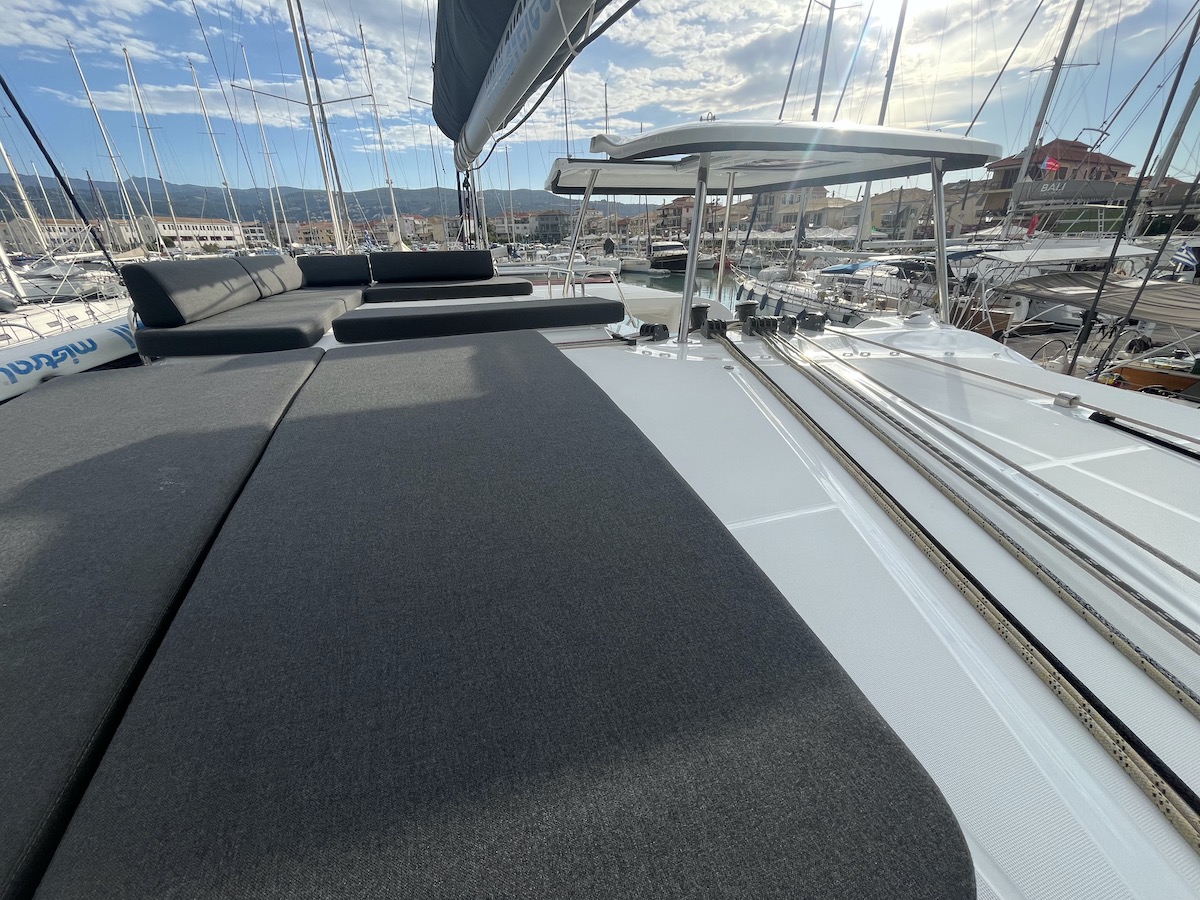 Lagoon 43 — photo 46